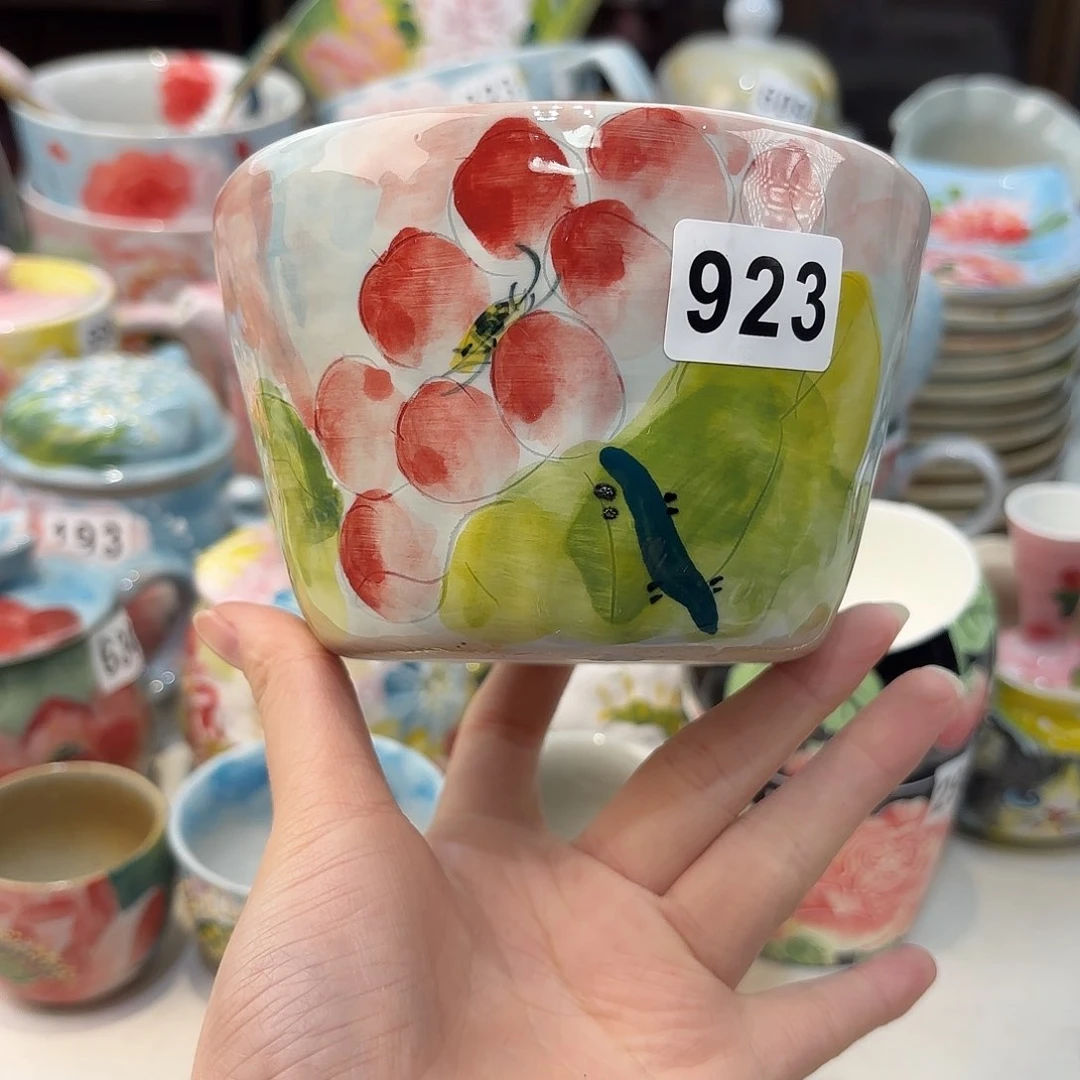瓷片兔兔好可爱呀打
