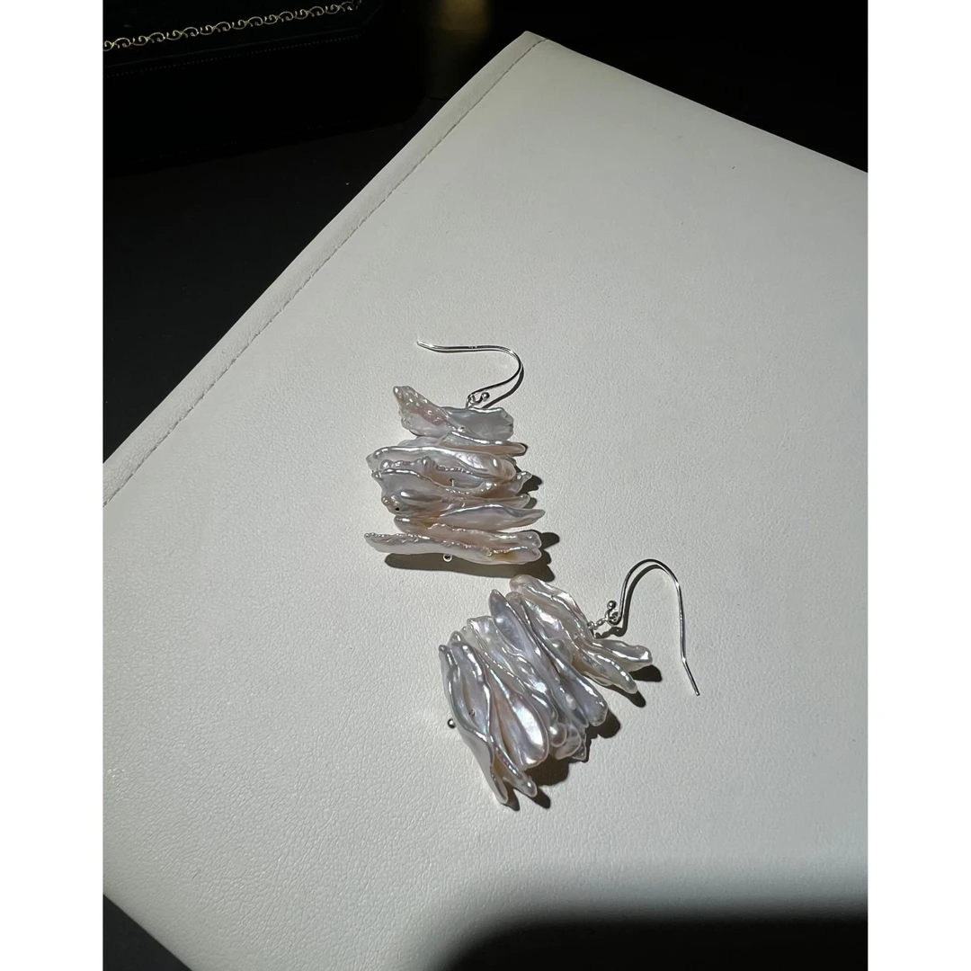 JUNMU冷光花瓣珍珠耳坠法式叠孔淡水珍珠耳钩多样性发货发一