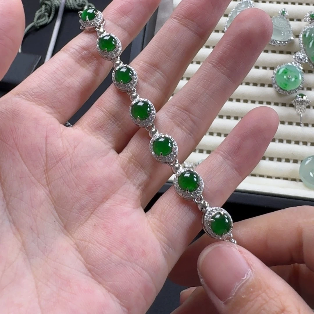 未镶嵌定制翡翠翡翠