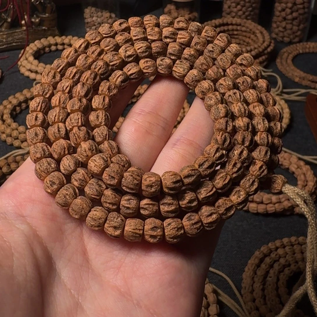 唐***柏香籽/百香籽吊坠