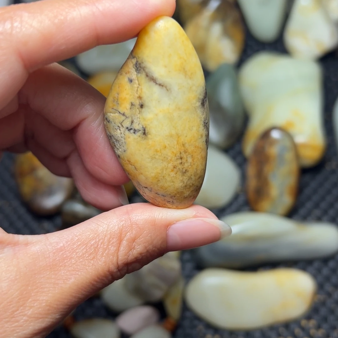 未镶嵌和田玉挂件B102