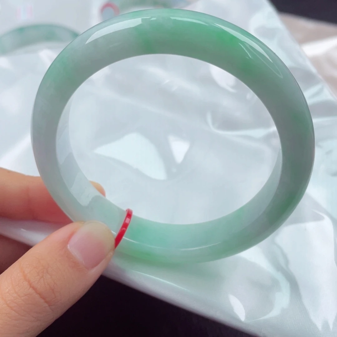 翡翠未镶嵌手镯5960正圈