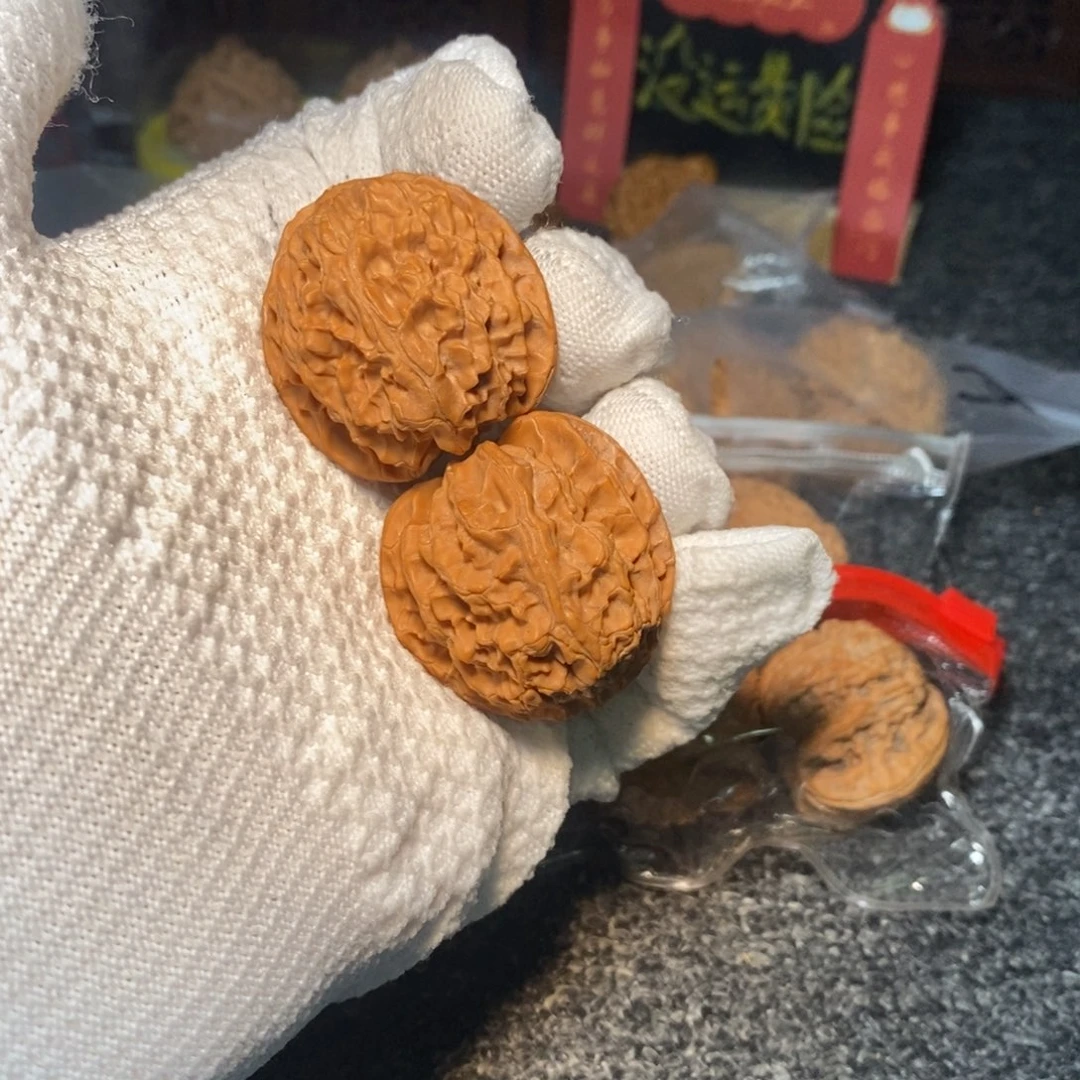 文玩核桃把件苹果园