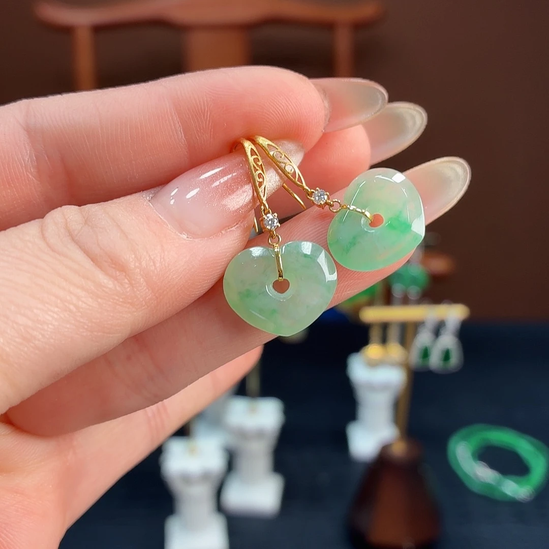 翡翠18K金镶嵌耳饰耳饰