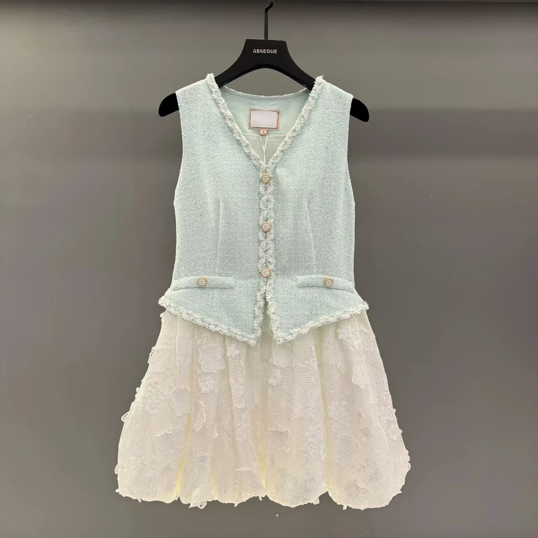 夏日绝美超好看独特漂亮小裙子法式小香风绿色无袖拼接短款连衣裙