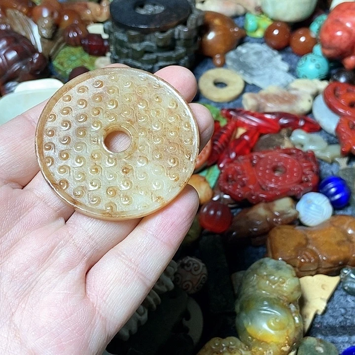 和田玉未镶嵌颈饰105