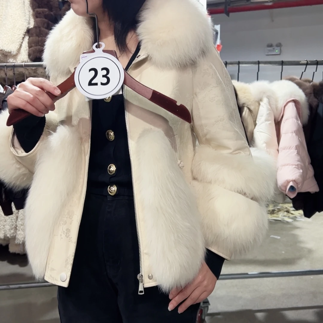 时尚保暖真狐狸外套23