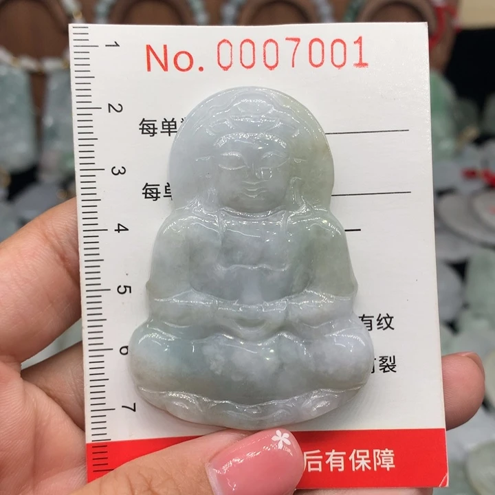 翡翠未镶嵌颈饰11