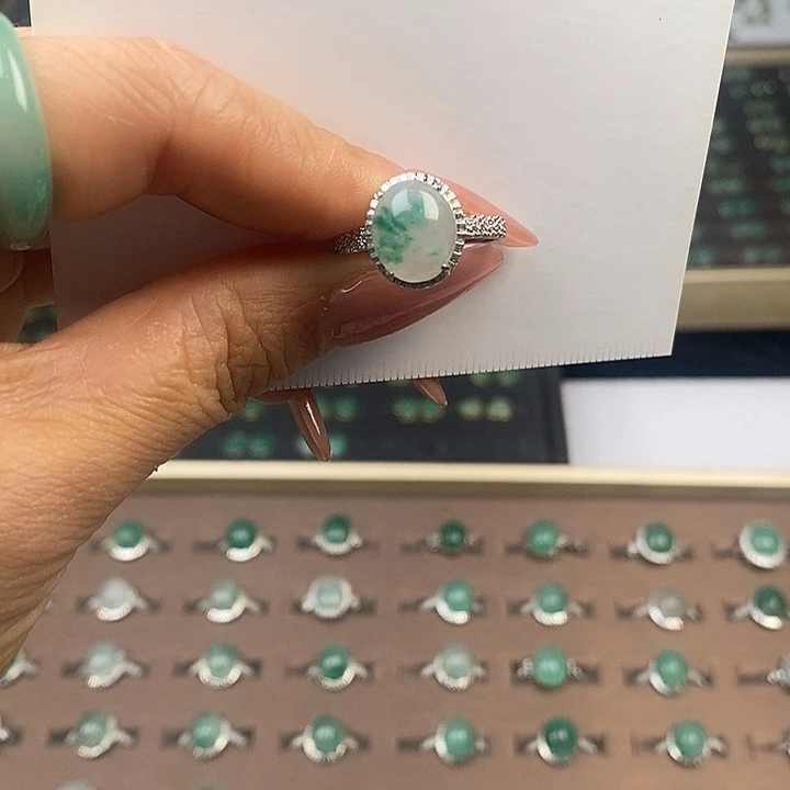 石英质玉（非洲翠）合金戒指