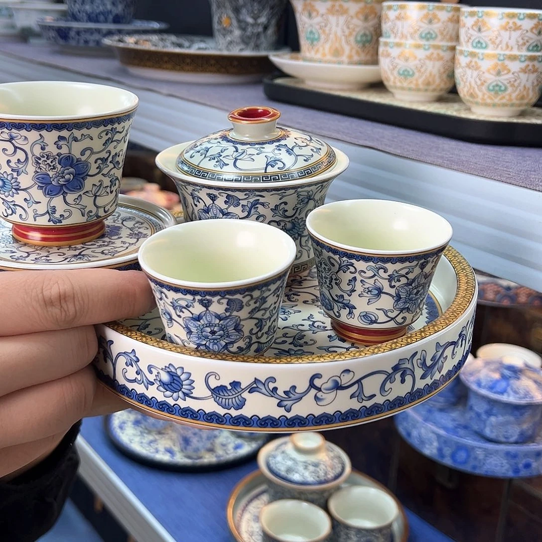 我们的目标是成为一个优秀的人