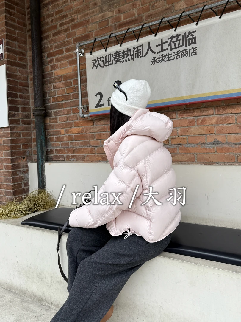 2025新款短款连帽极简纯色羽绒服（杨紫）同款欧若风鹅绒服