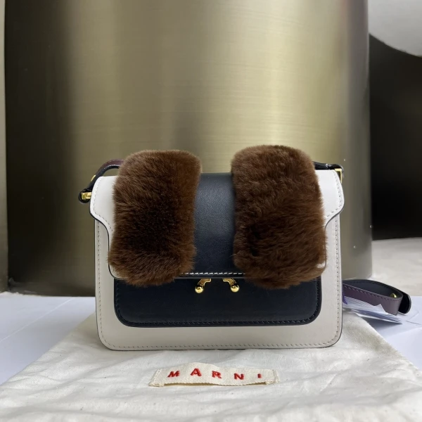 95新/玛尼/包包/250122WW0046