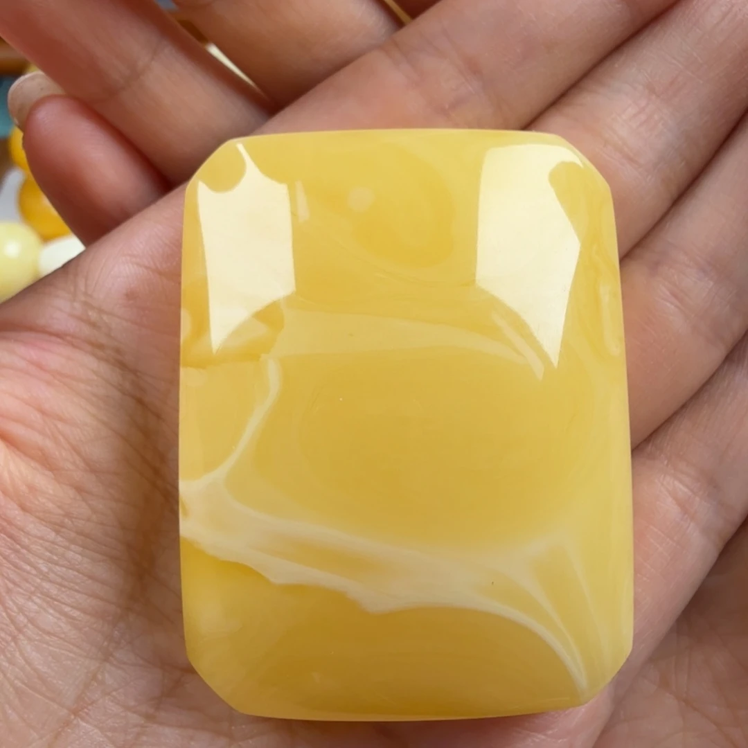 未镶嵌颈饰琥珀纯天然琥珀蜜蜡无优化