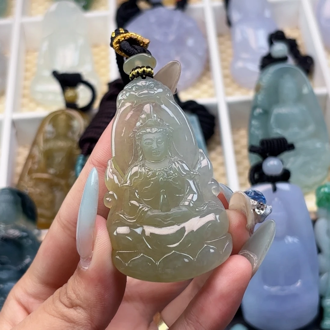 无***命翡翠未镶嵌颈饰观音