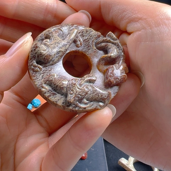 和田玉（糖玉）未镶嵌挂件玉*