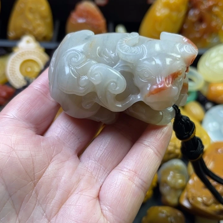石英质玉吊坠(不含链)未镶嵌大*狒