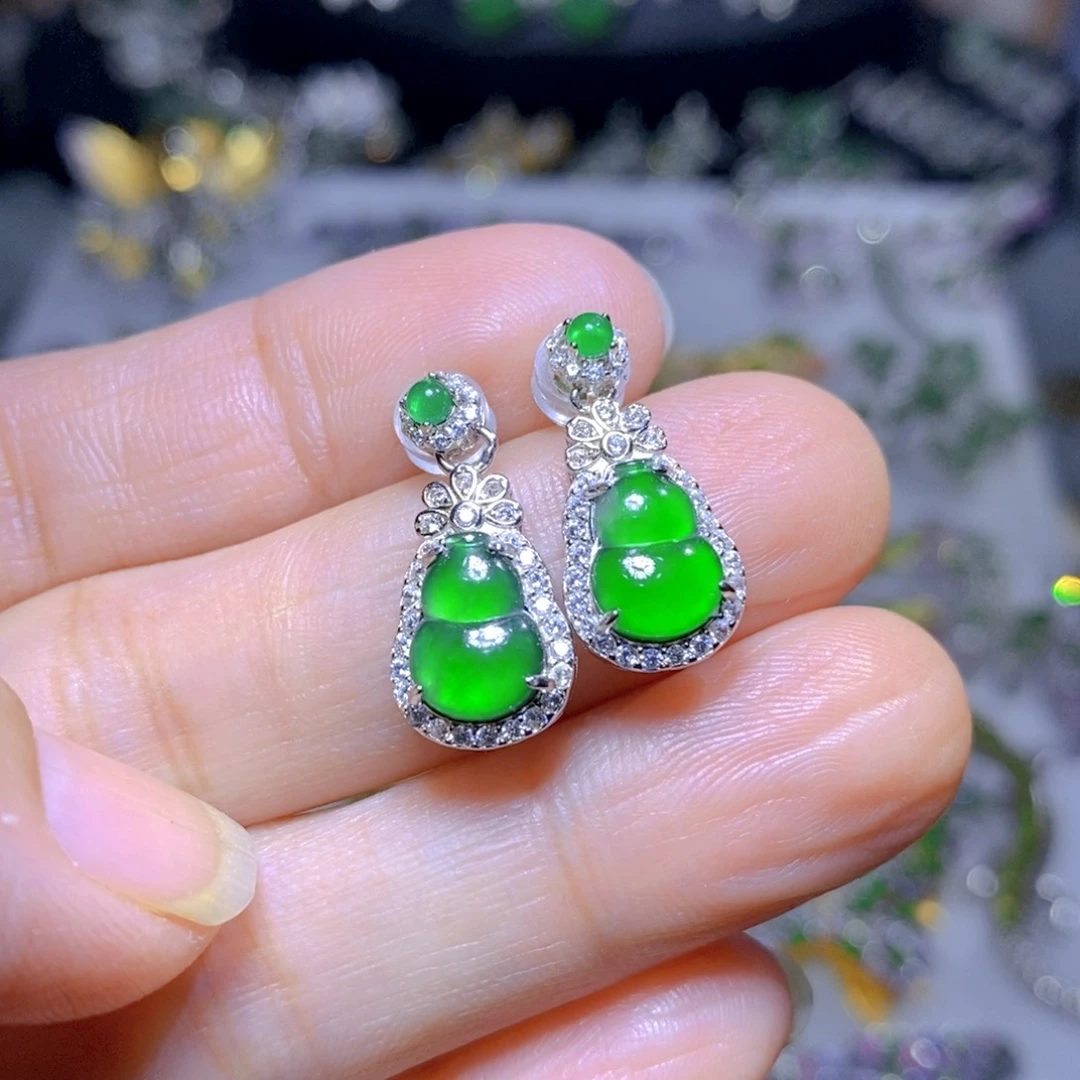 翡翠颈饰银S925镶嵌天然翡翠