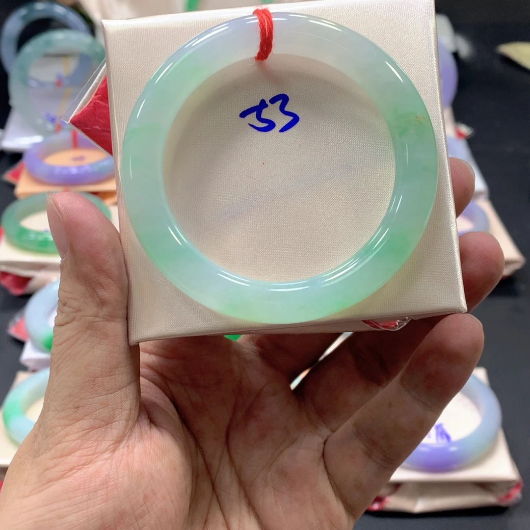 翡翠未镶嵌手镯翡翠