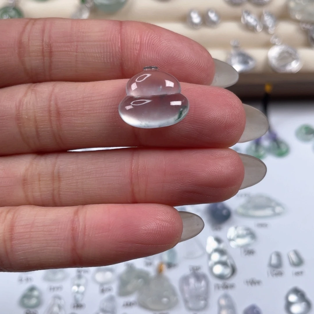 颈饰未镶嵌翡翠颈饰未镶嵌翡翠