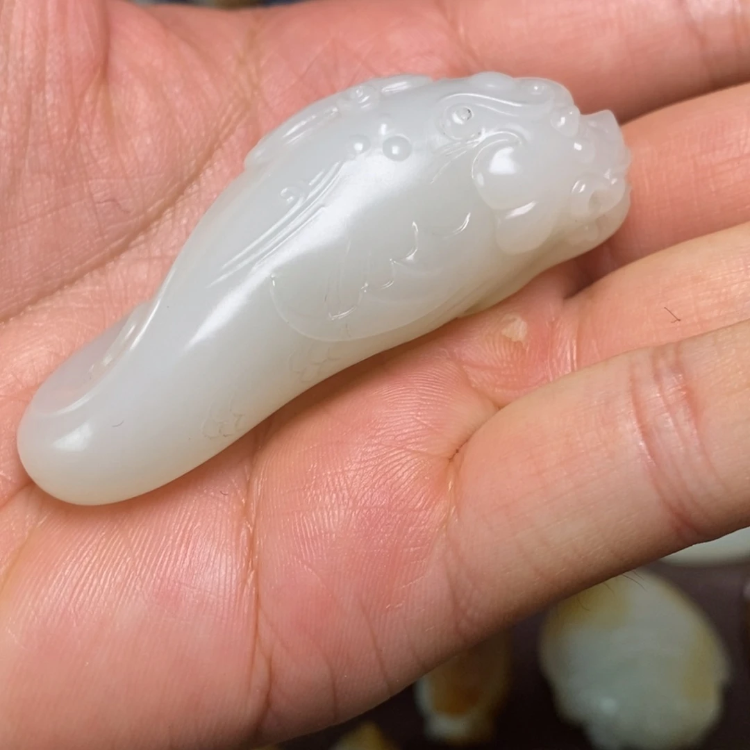和田玉（糖玉）未镶嵌颈饰