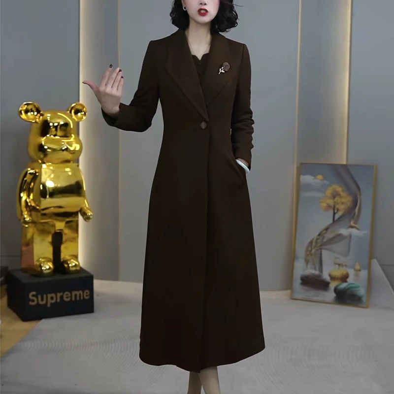 设计感百搭时尚套装裙2025秋冬新款修身显瘦减龄风衣连衣裙两件套