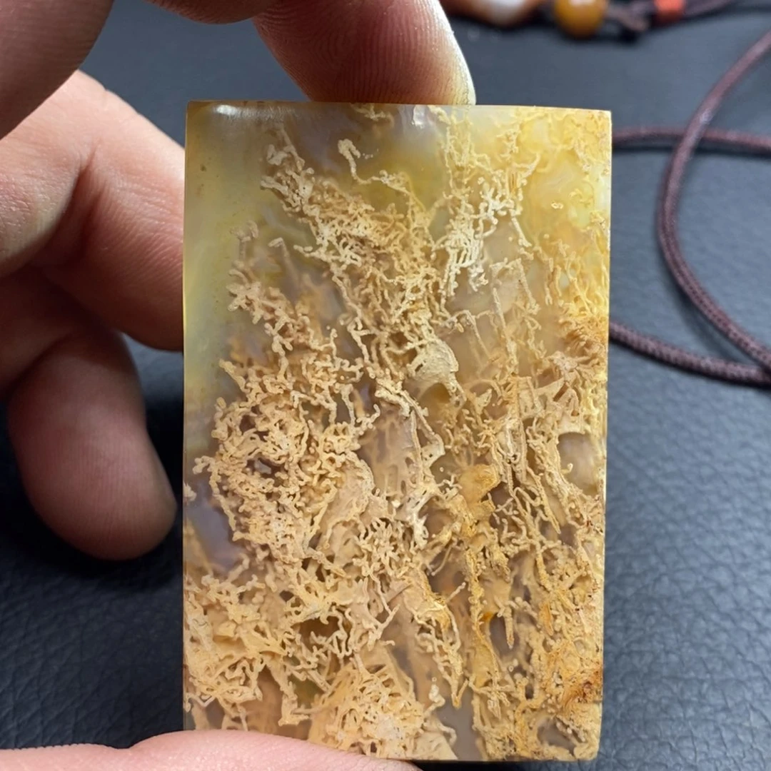 玛瑙/玉髓颈饰未镶嵌天*