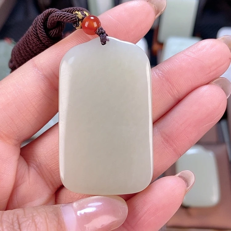 【闪购商品】和田玉颈饰未镶嵌