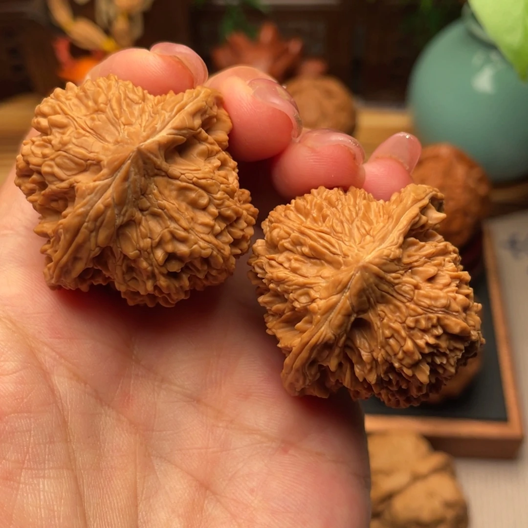 把件文玩核桃全品桃心满天星40