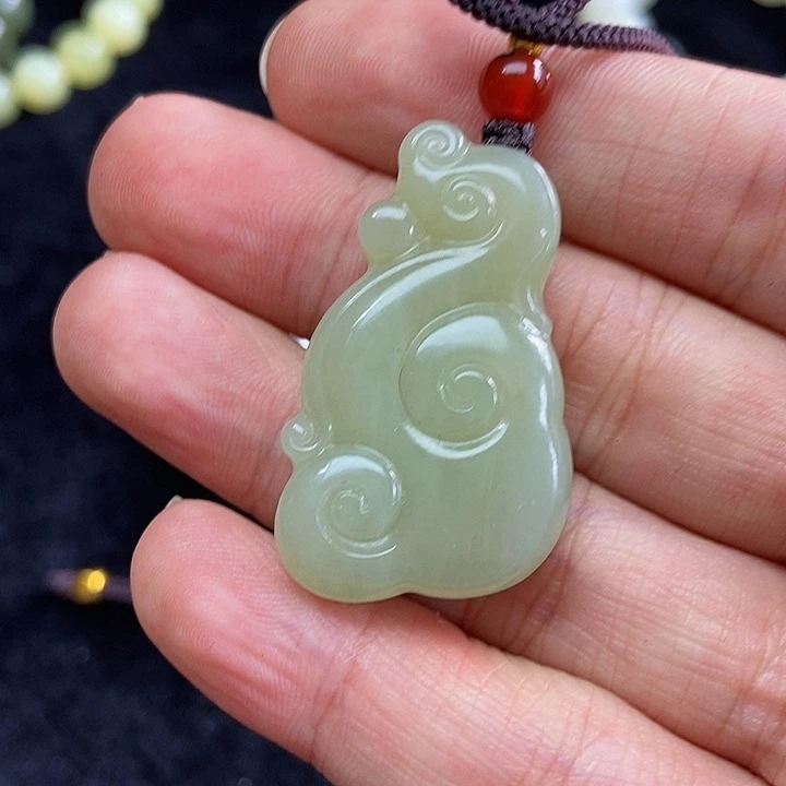 和田玉颈饰未镶嵌用****5