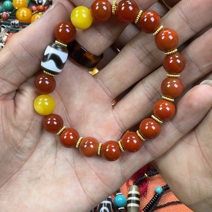 南红玛瑙未镶嵌手链