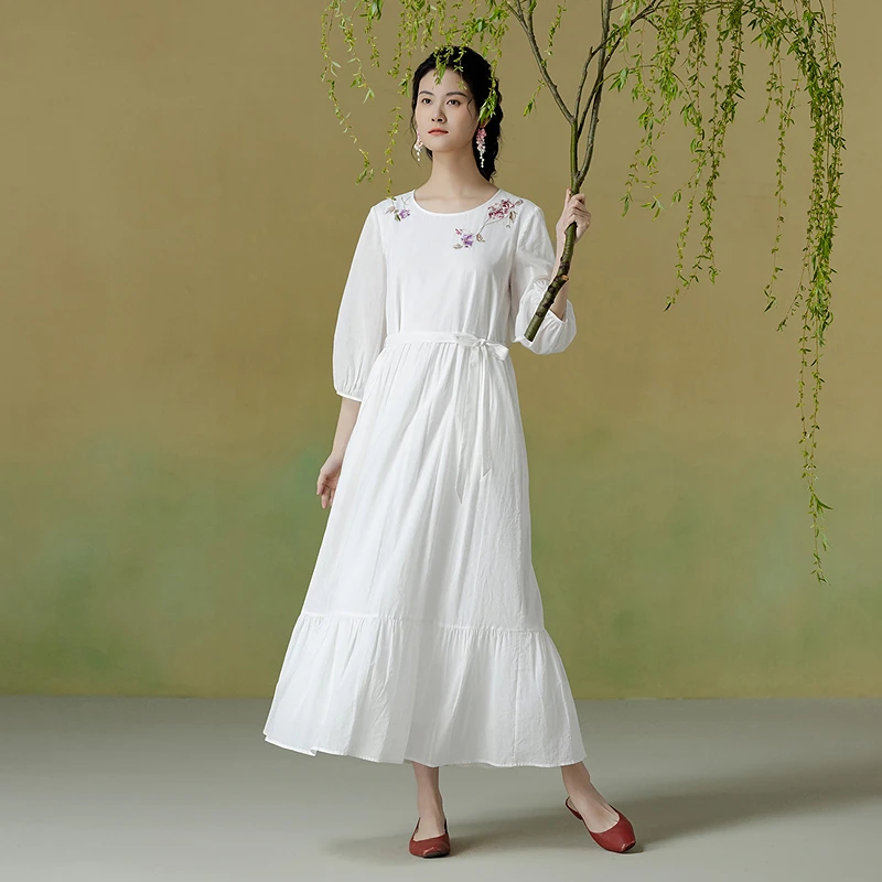 生活在左2025夏季新品100%棉绣花优雅花边连衣裙女1952420