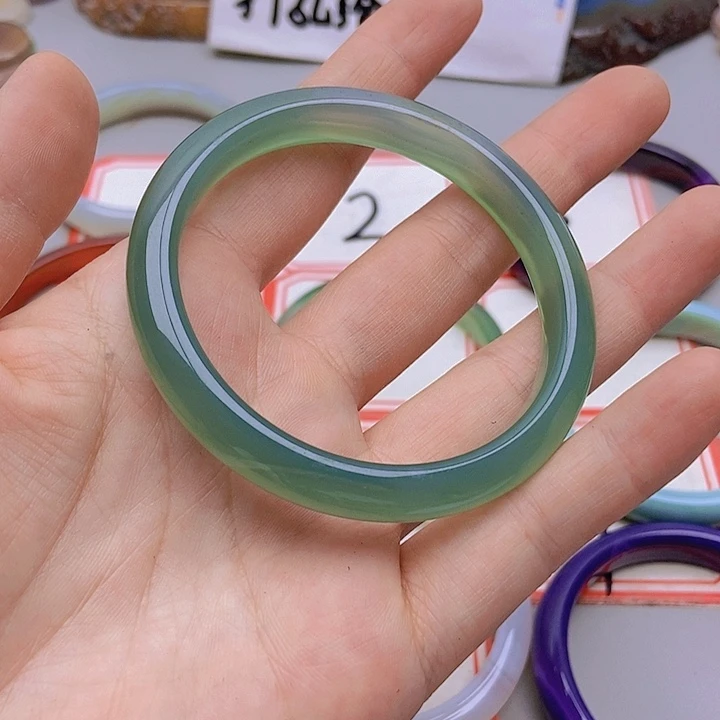 【闪购商品】玛瑙/玉髓未镶嵌珠宝半成品丽*