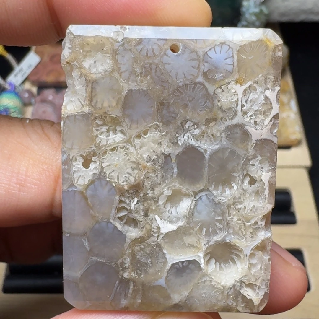 硅化玉未镶嵌纯天然色有机玉石保真色