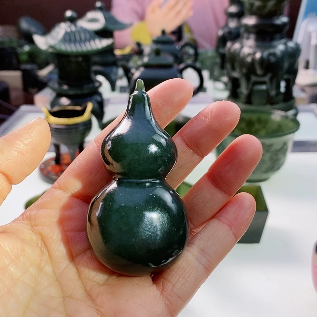 和田玉（青玉）摆件未镶嵌