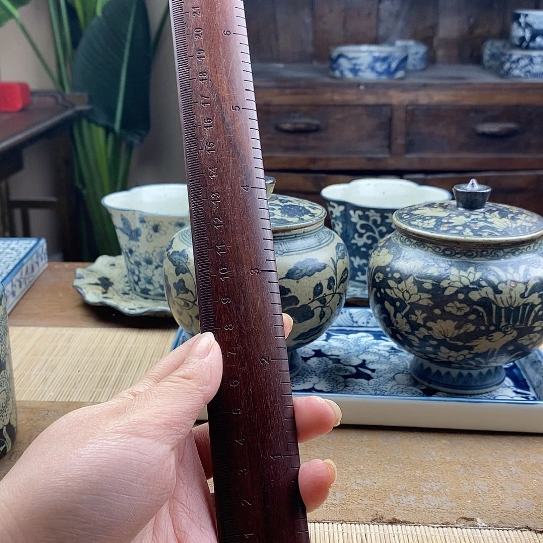 筱****?手工手绘青花陶瓷