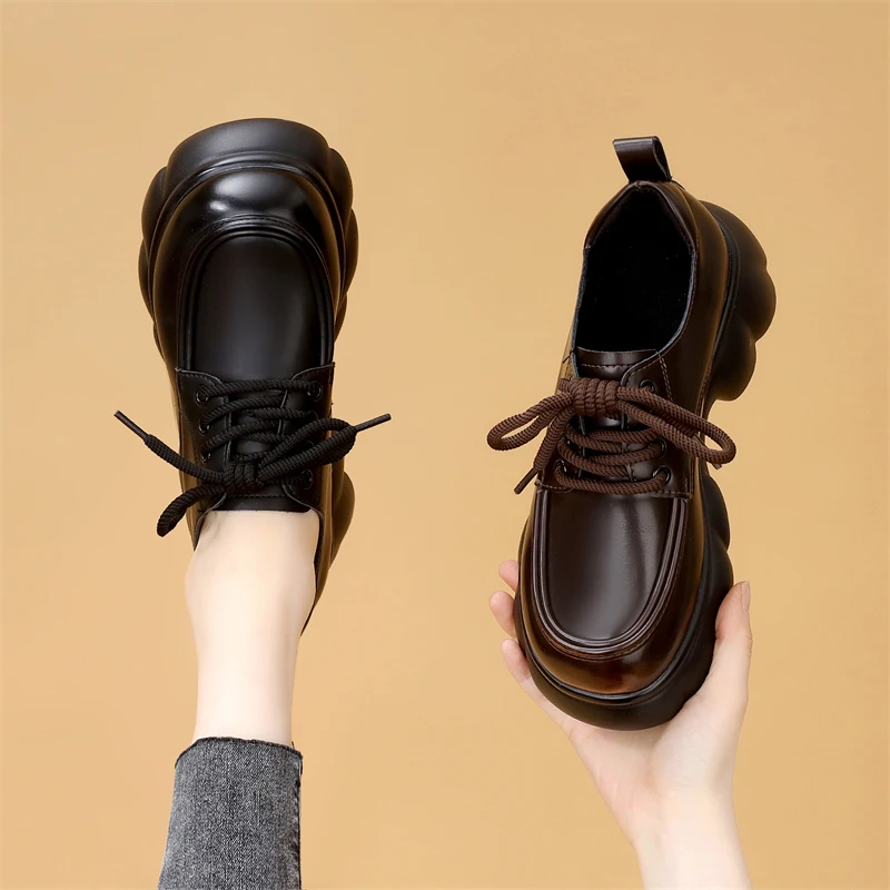 韩系高级感粗跟系带小皮鞋女2025春季新款显脚小软底时尚圆头单鞋