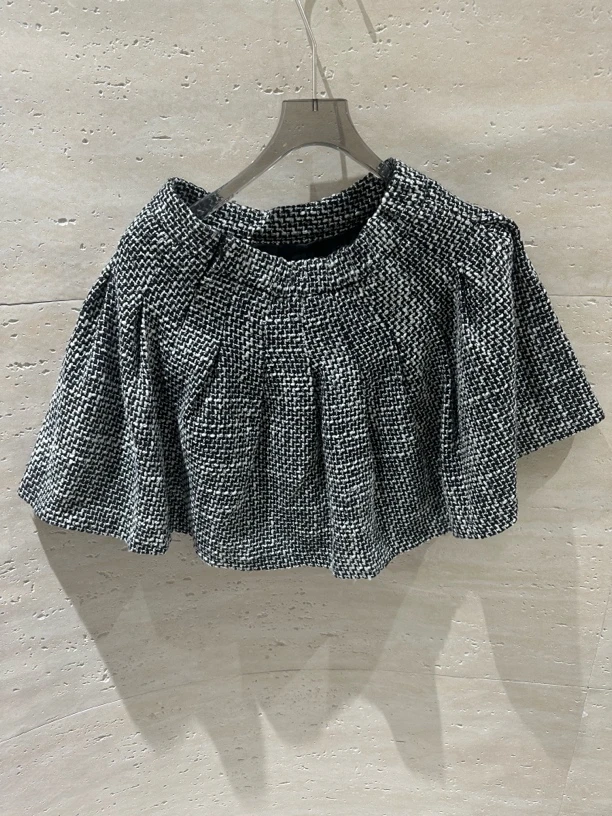 99新 MIU MIU/缪缪 半裙腰围68臀围110裤长40编码830