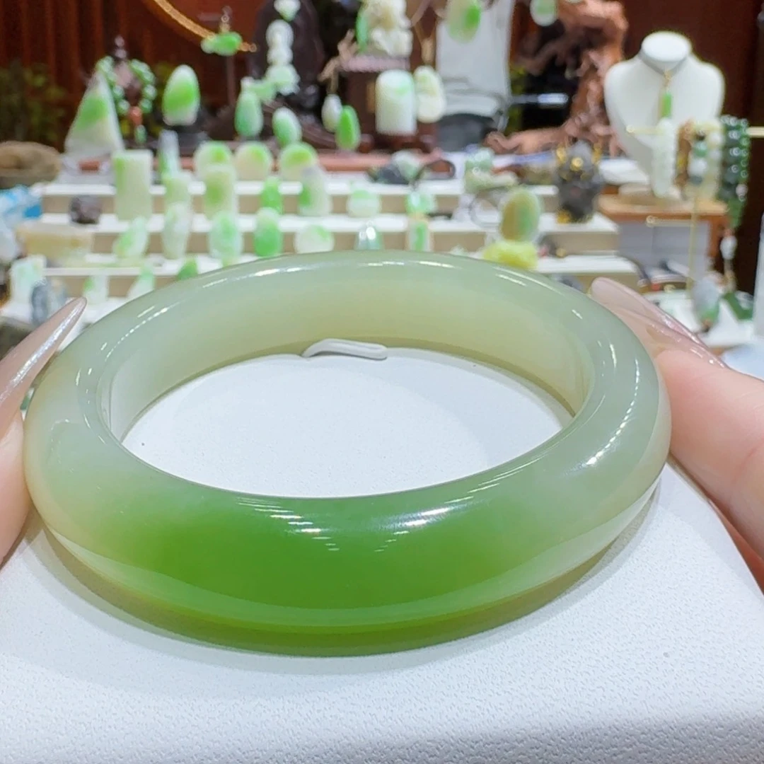 和田玉（翠青玉）手镯未镶嵌翠青5657