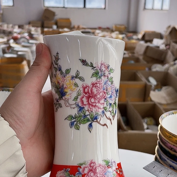 陶红色筷子桶…………………………