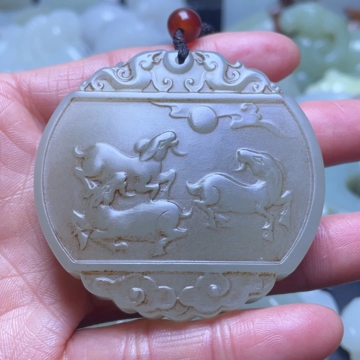 和田玉挂件未镶嵌