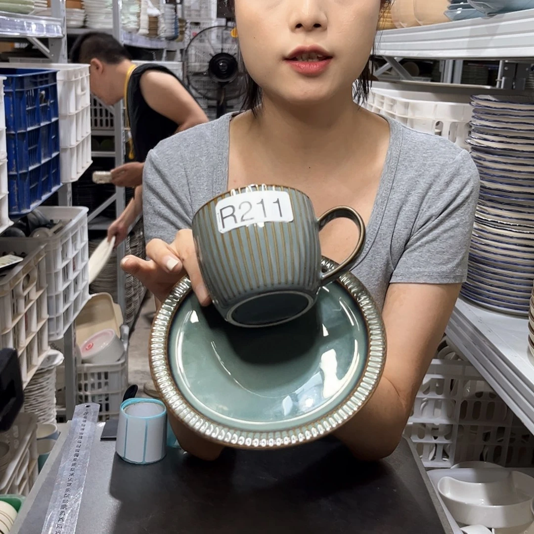 瓷片211              4杯4碟
