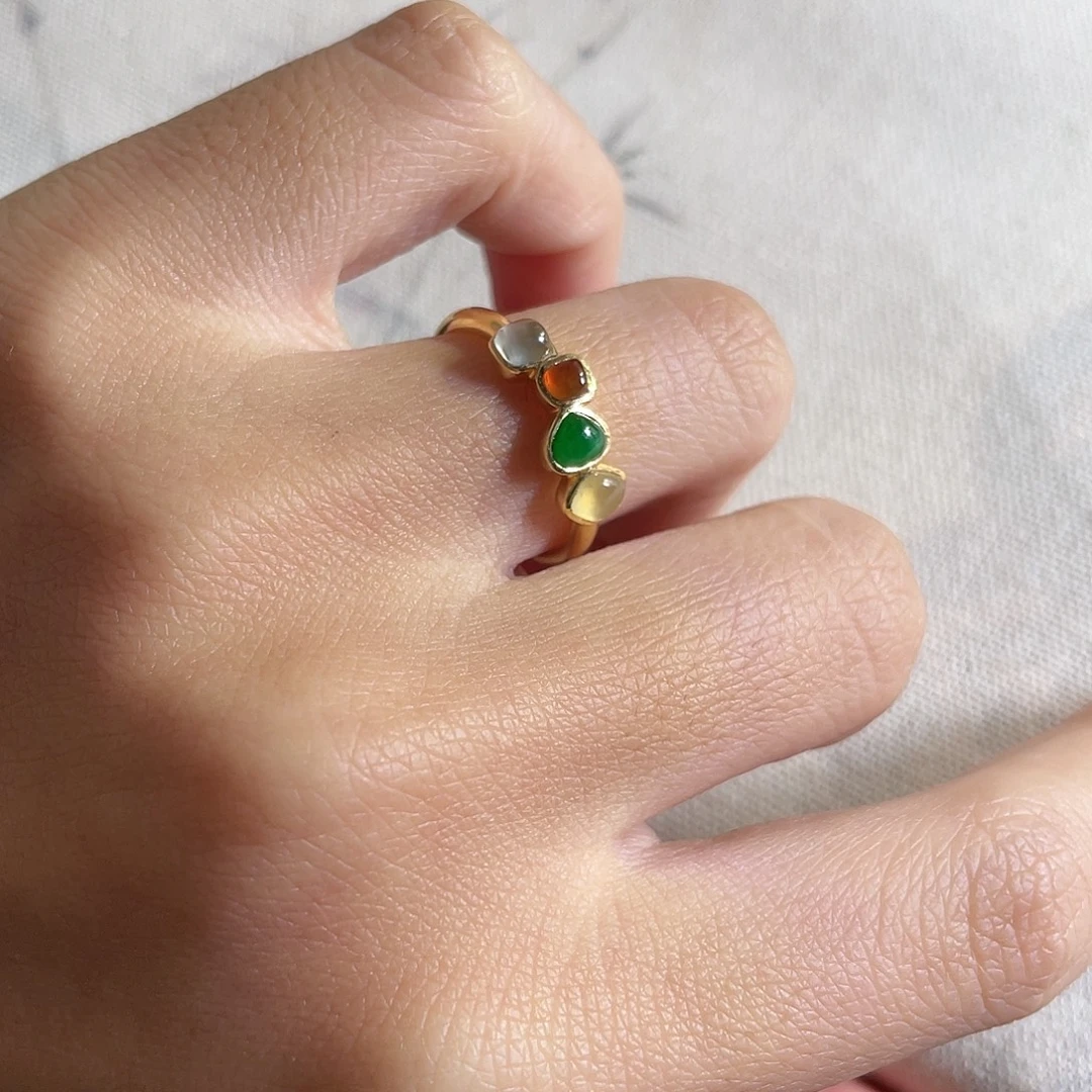 翡翠18K金镶嵌戒指彩虹糖随行戒指 48小时鉴赏