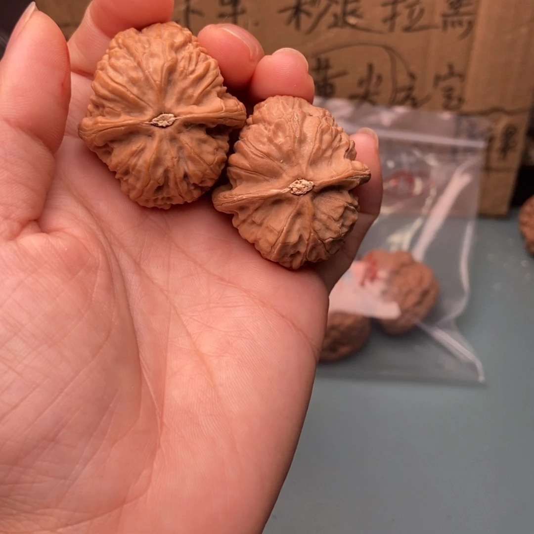 陕***司吊坠文玩核桃金钱豹20