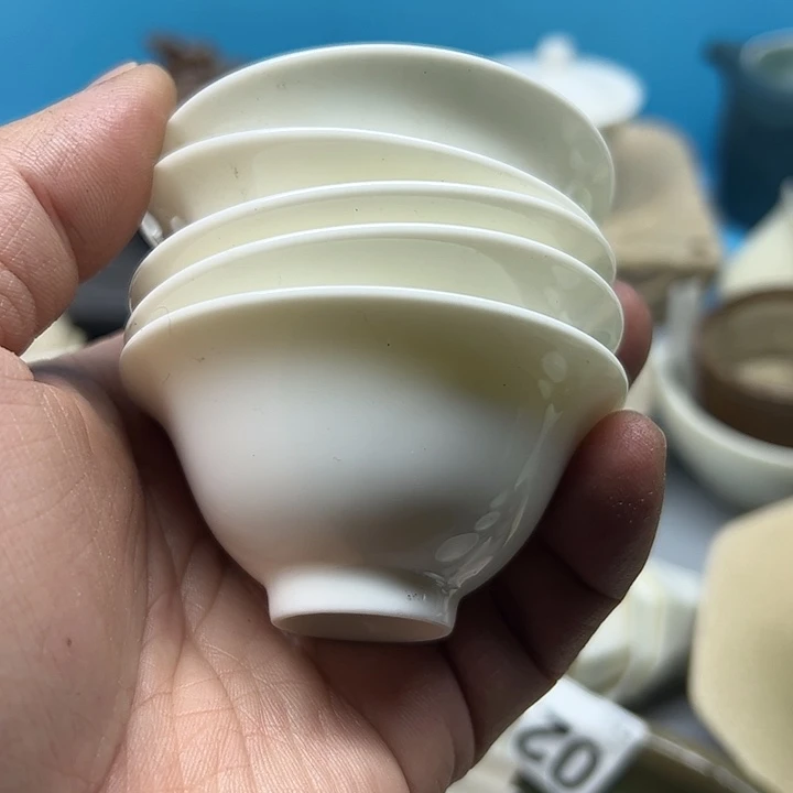 M***G微暇…………………………5只