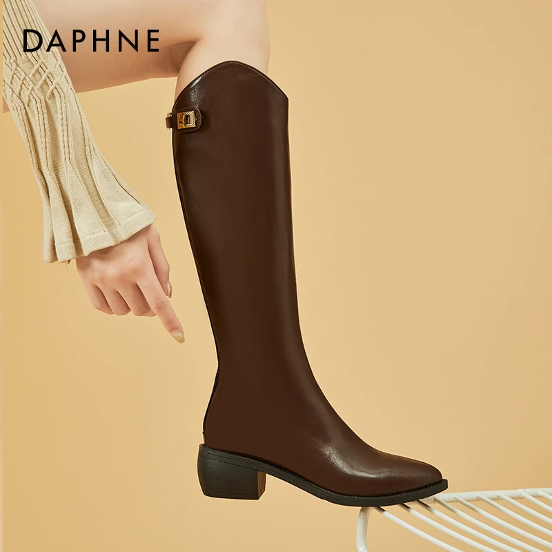 达芙妮高筒靴女冬季爆款靴子2025新款长靴小个子棕色长筒靴春秋款