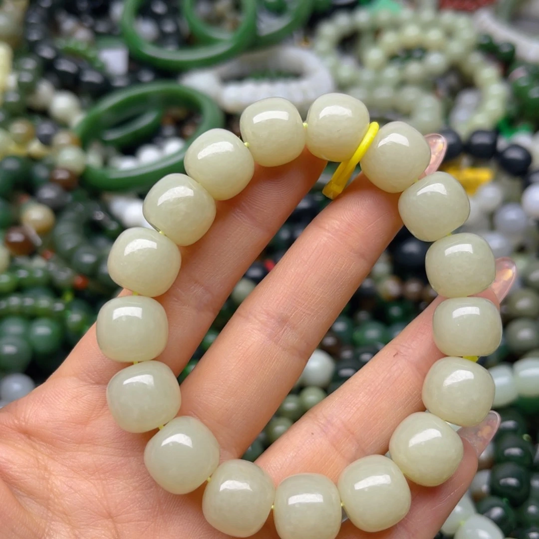 手链未镶嵌和田玉