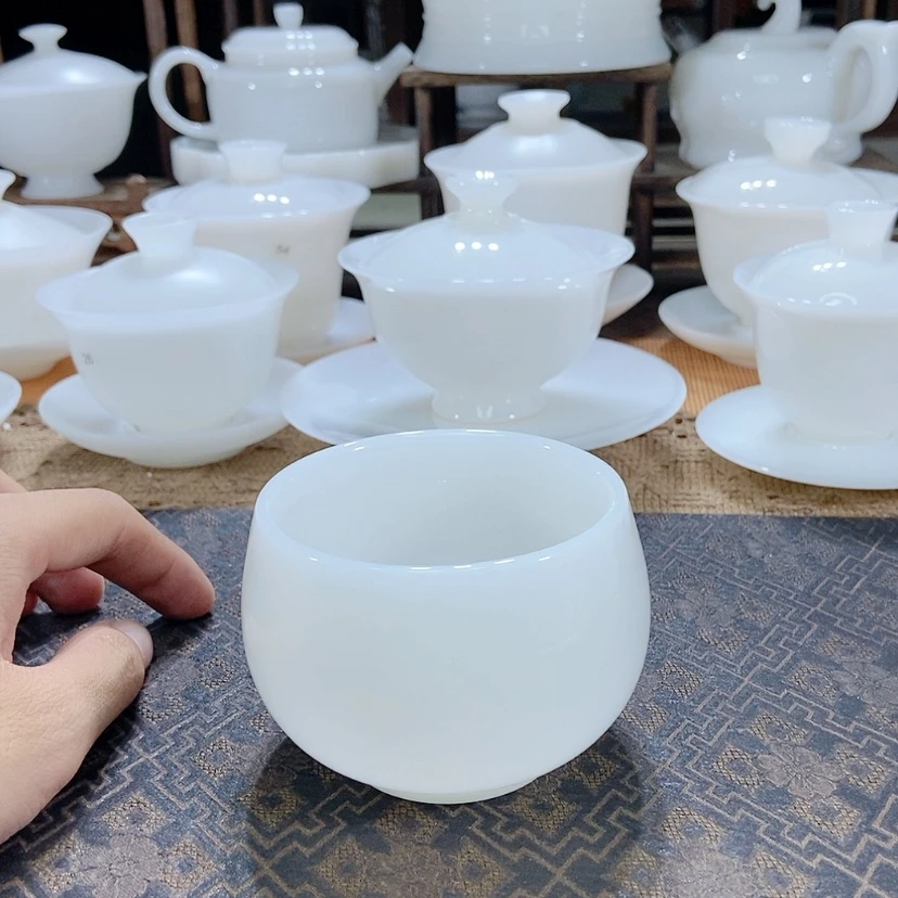 【闪购商品】我不敢看电视我在床底下睡觉觉你看的