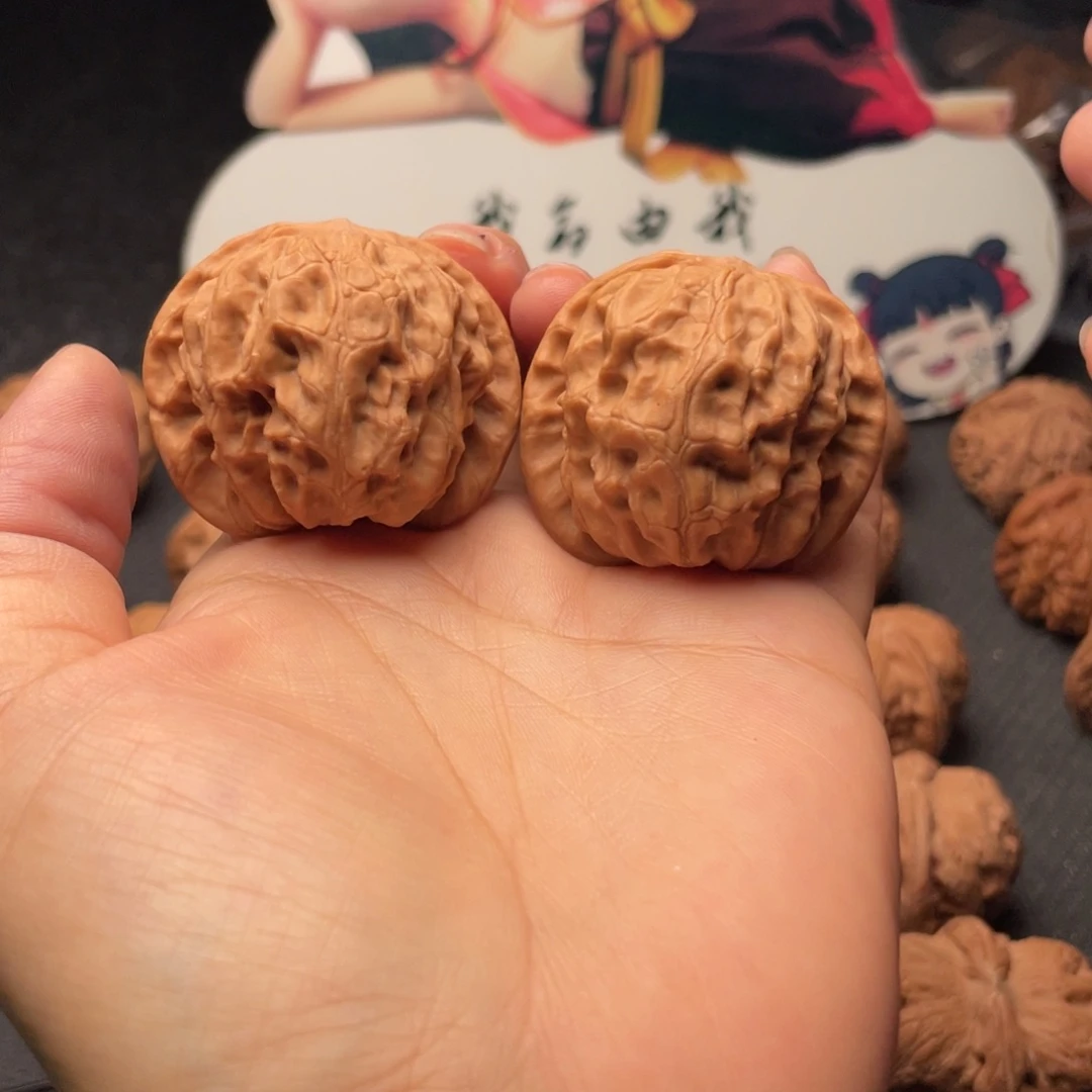 把件文玩核桃W 27 42 野狼