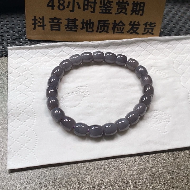 颈饰未镶嵌和田玉卡8