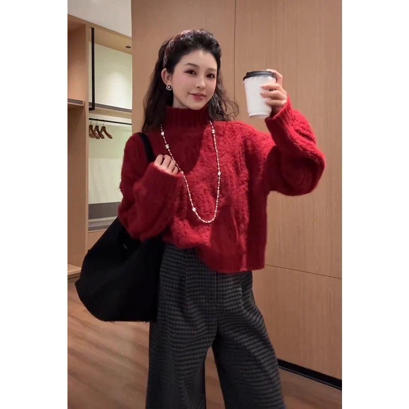 秋冬穿搭一整套女2025新款懒惰风红色高领针织衫格子休闲裤两件套